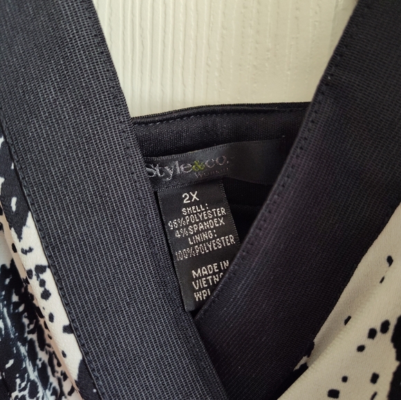 Maxi Snake Patterned Dress - Picture 3 of 5